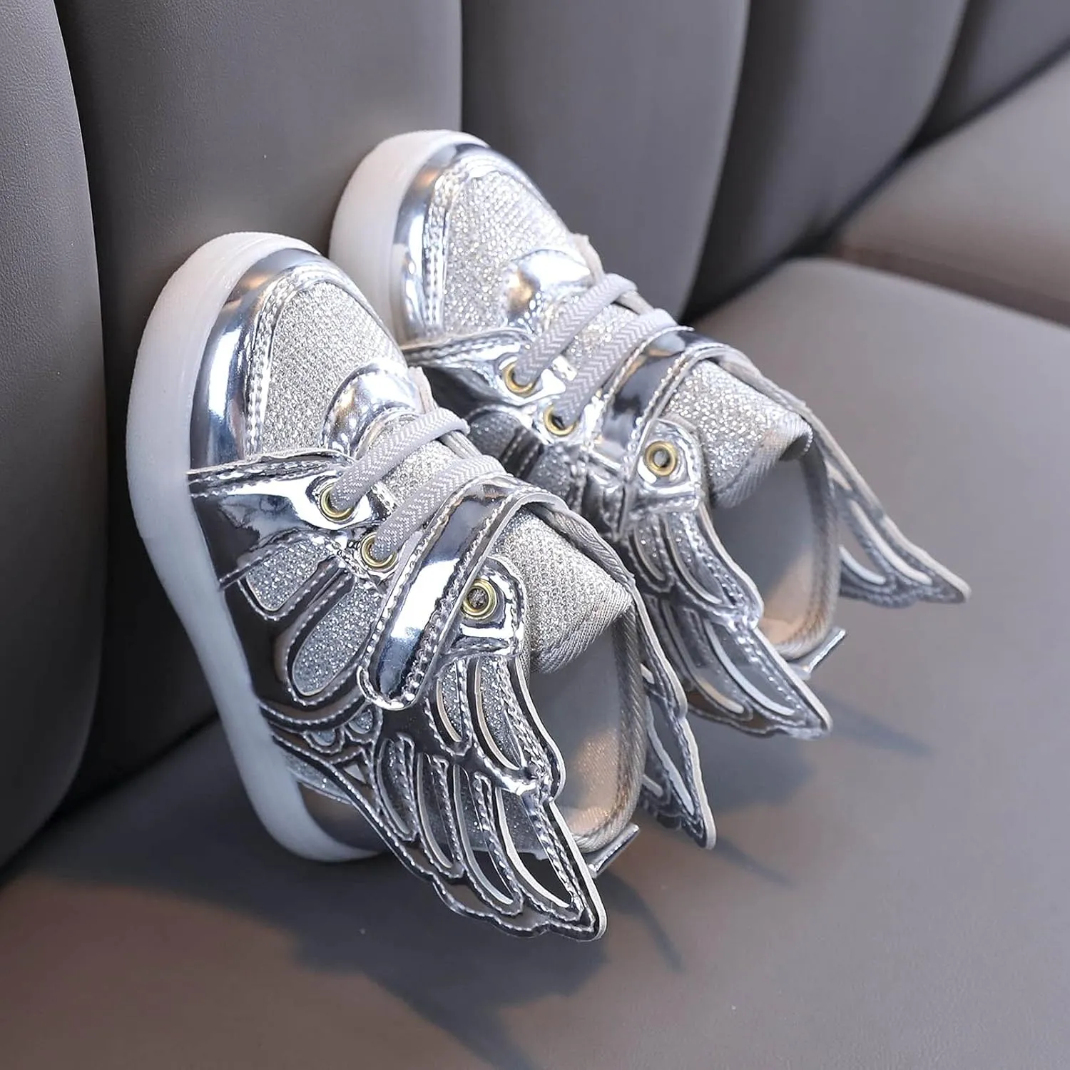 Baby Girls Led Light Sneakers Bling Luminous Sport Shoes Mesh Breathable Shiny Tennis Shoes with Angel ings