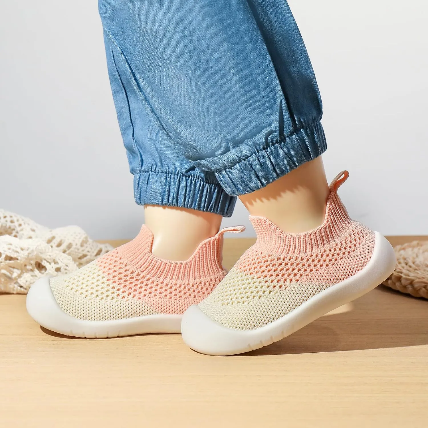 Baby Shoes Boys Girls Breathable Mesh First Walking Shoes Kids Lightweight Toddler Slip On Indoor Floor Slipper Cotton Sneakers