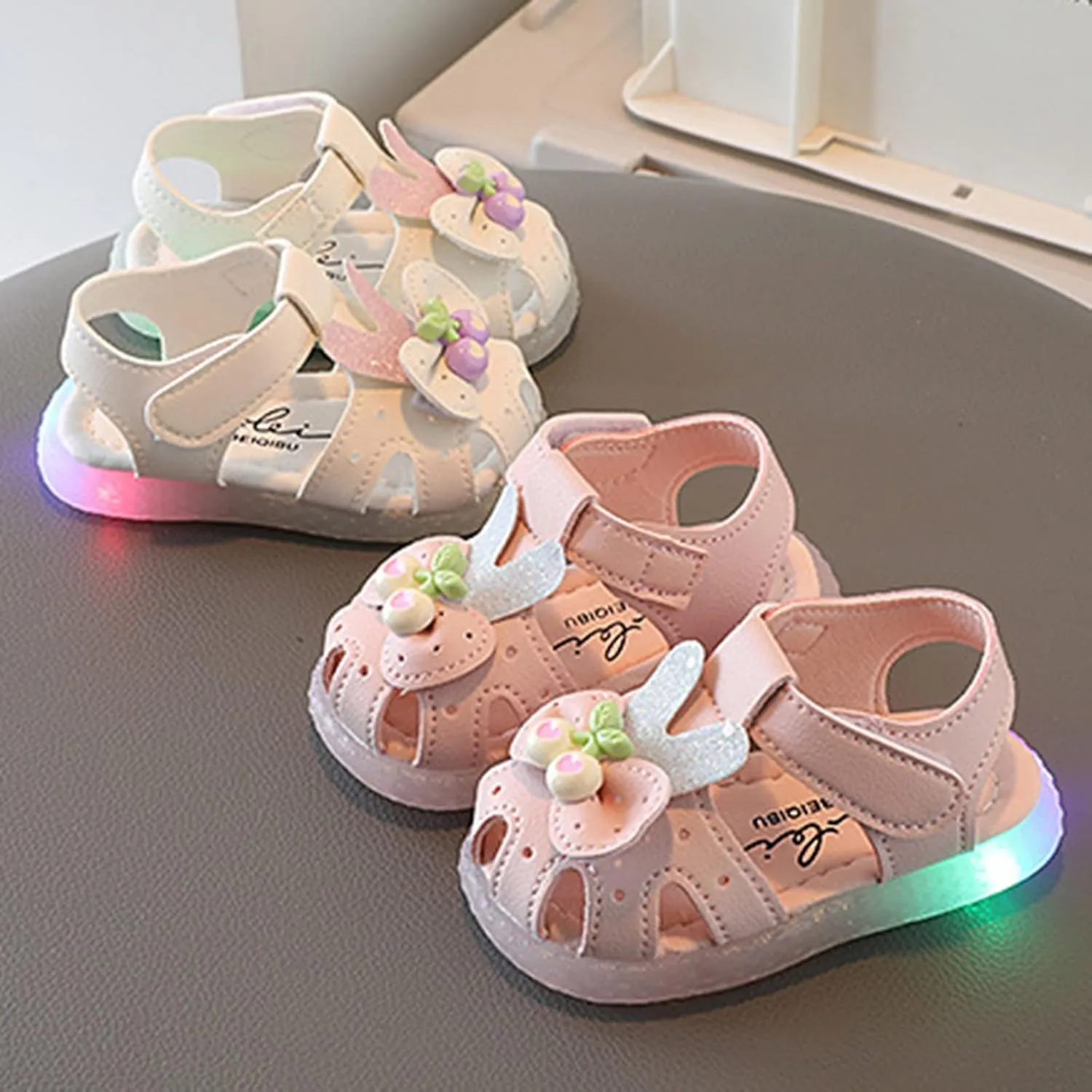 Children Shoes Flat Comfortable Soft Sandals Soft Sole Toddler Shoes Baotou Princess Light Kids Water