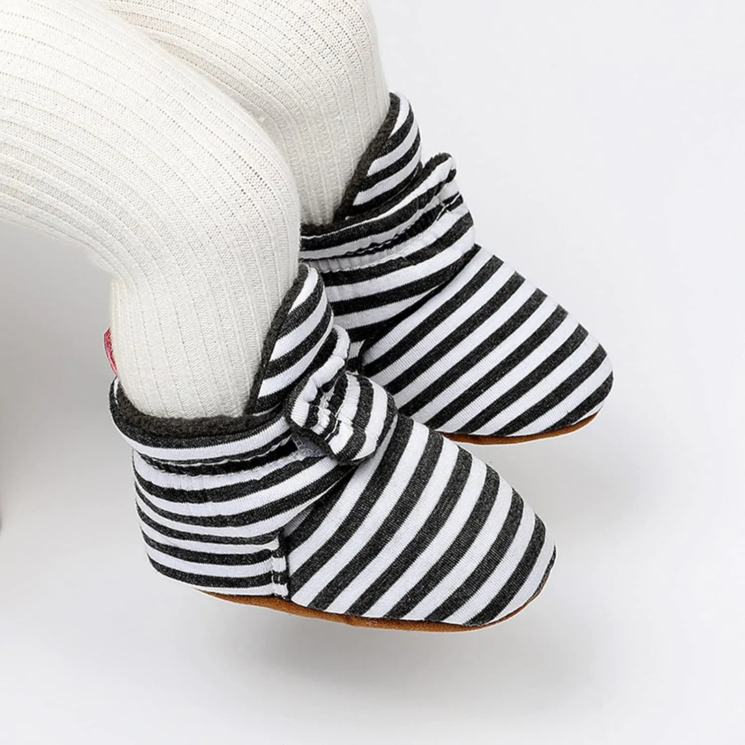 EnJoCho Toddler Winter Warm Cozy Prewalker Socks Baby Cotton Booties Newborn Soft Sole Infant Fleece Boots Non-Slip Crib Shoes