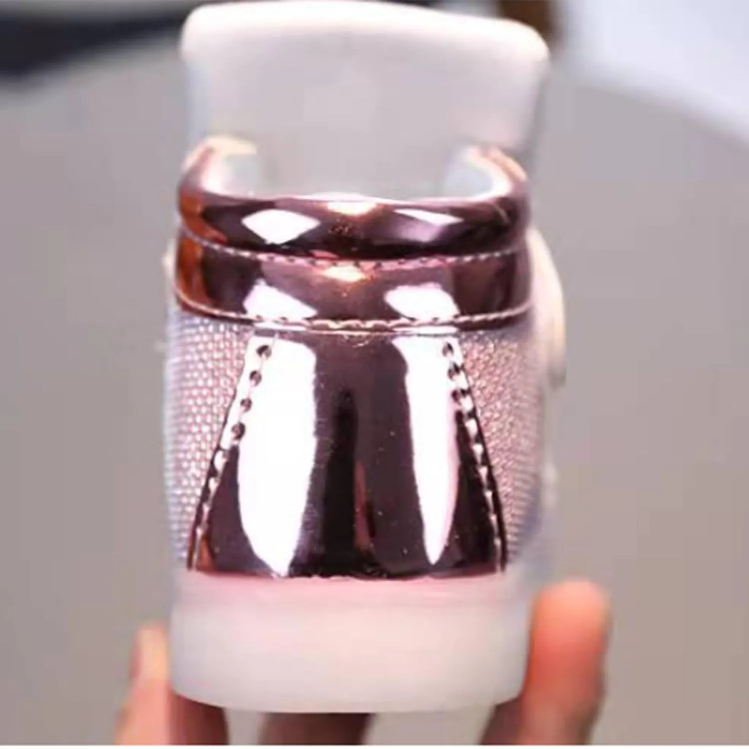 Fashion Toddler LED Light Shoes Boys Girls Bow Glitter Sequins Light Up Sneakers Kids Casual Soft Sole Shiny Shoes