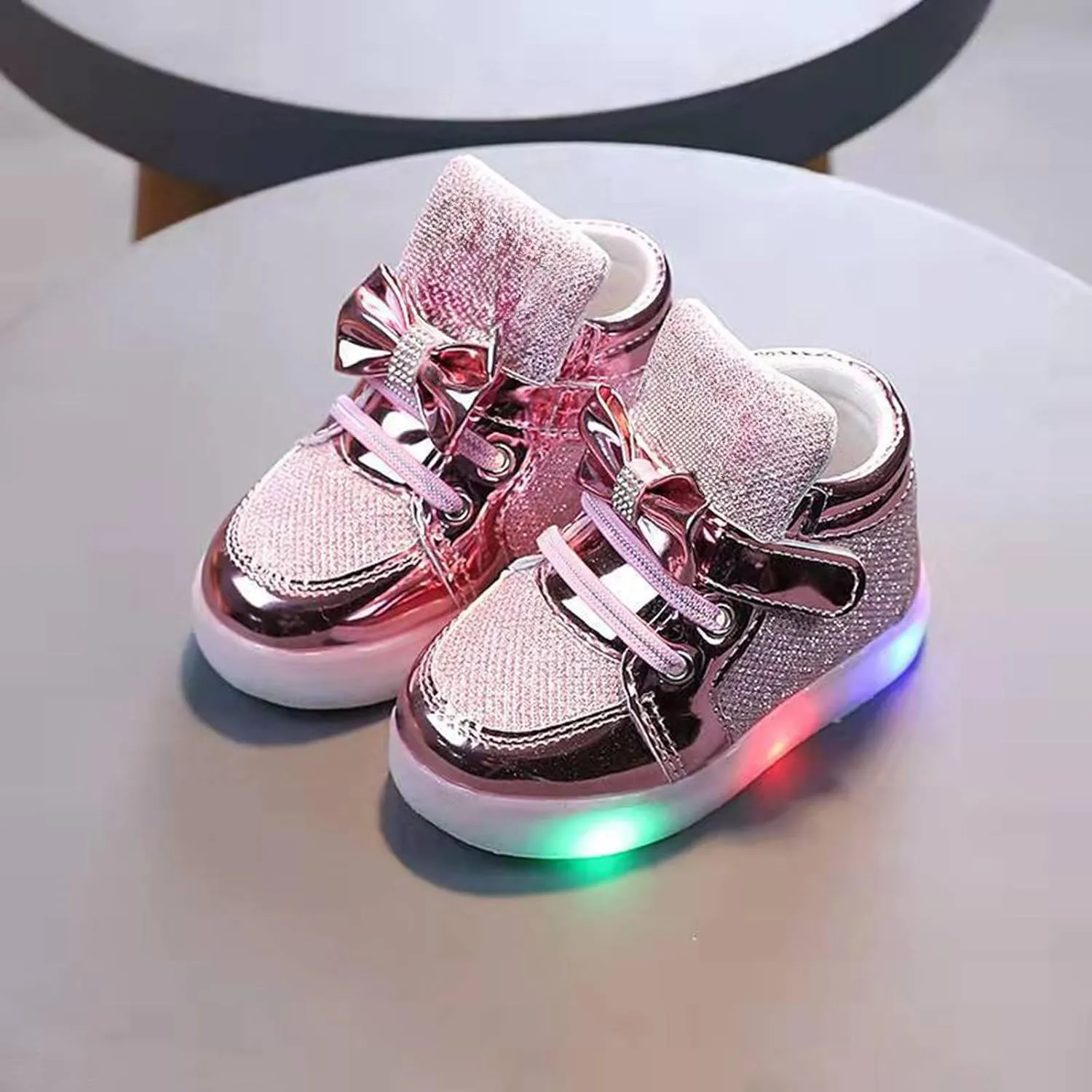 Fashion Toddler LED Light Shoes Boys Girls Bow Glitter Sequins Light Up Sneakers Kids Casual Soft Sole Shiny Shoes