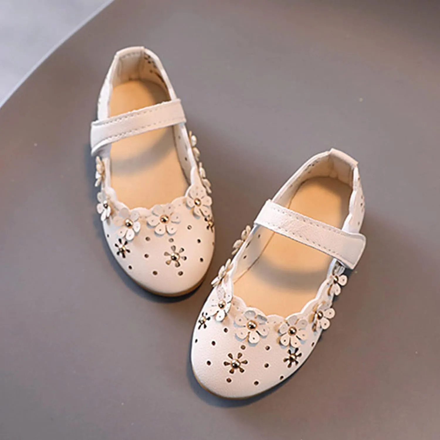 Flower Girl School Shoes Low Heel Flats Girls Princess Shoes Hollow Flower Shoes Sandals Soft Sole Princess Sandals (Beige-06#WER, 12 Months)