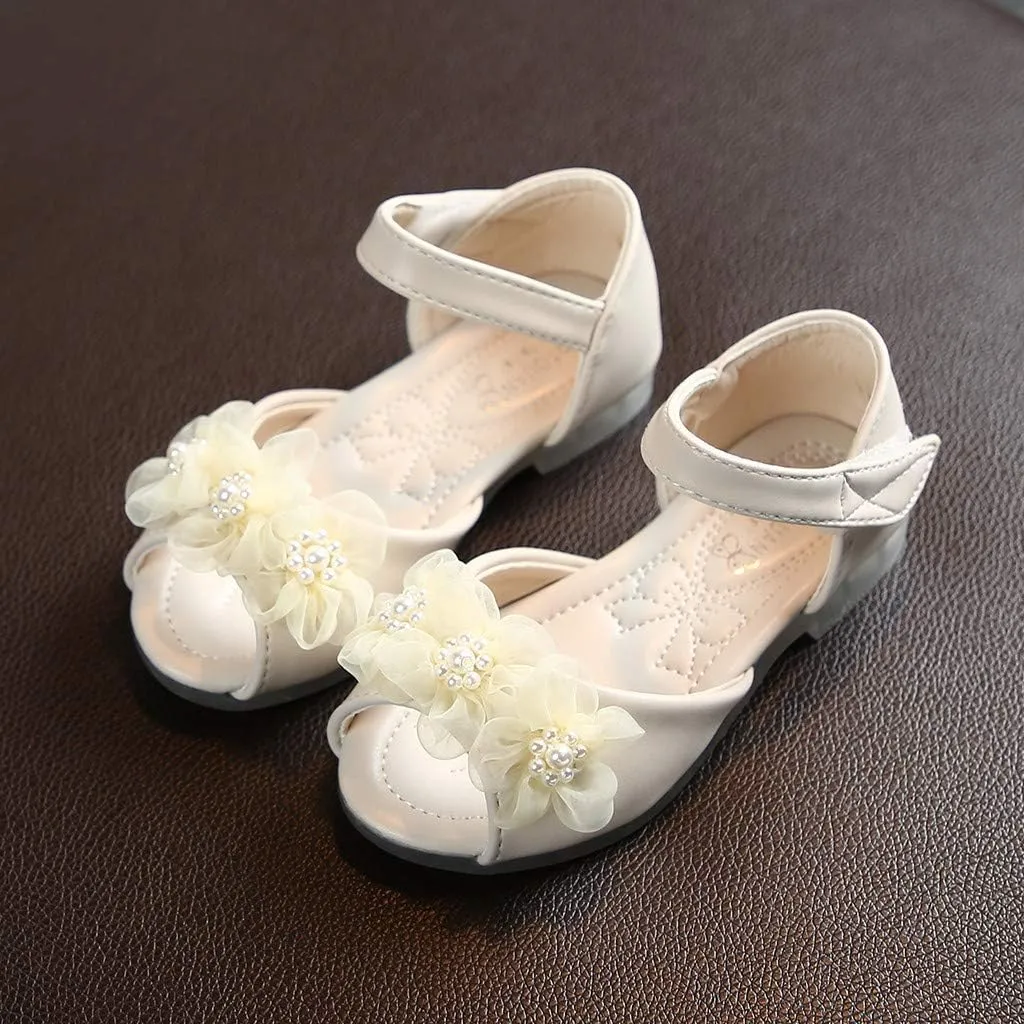 Girls Sandals Summer Open Toe Flats Shoes Dress Sandals Baby Girls Pearl Floral Party Princess Leather Shoes Sandals (Beige, 5.5-6Years)