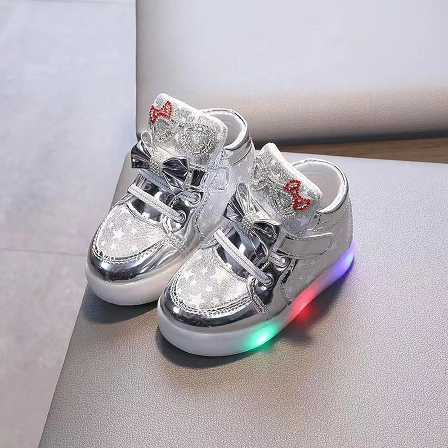 Light Up High Top Shoes for Toddler Kids Glowing Luminous Flashing Sneakers Baby Boys Girls Casual Fashion Shoes