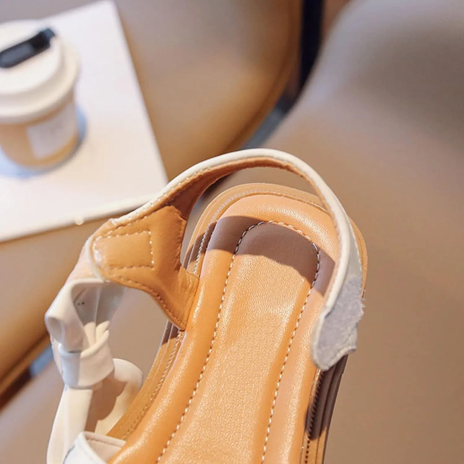 sfdgfhyf Unisex Kids Solid Color Foot Warmer Girls' Sandals Summer Baby Girls' Soft Sole Embroidered Children's Shoes