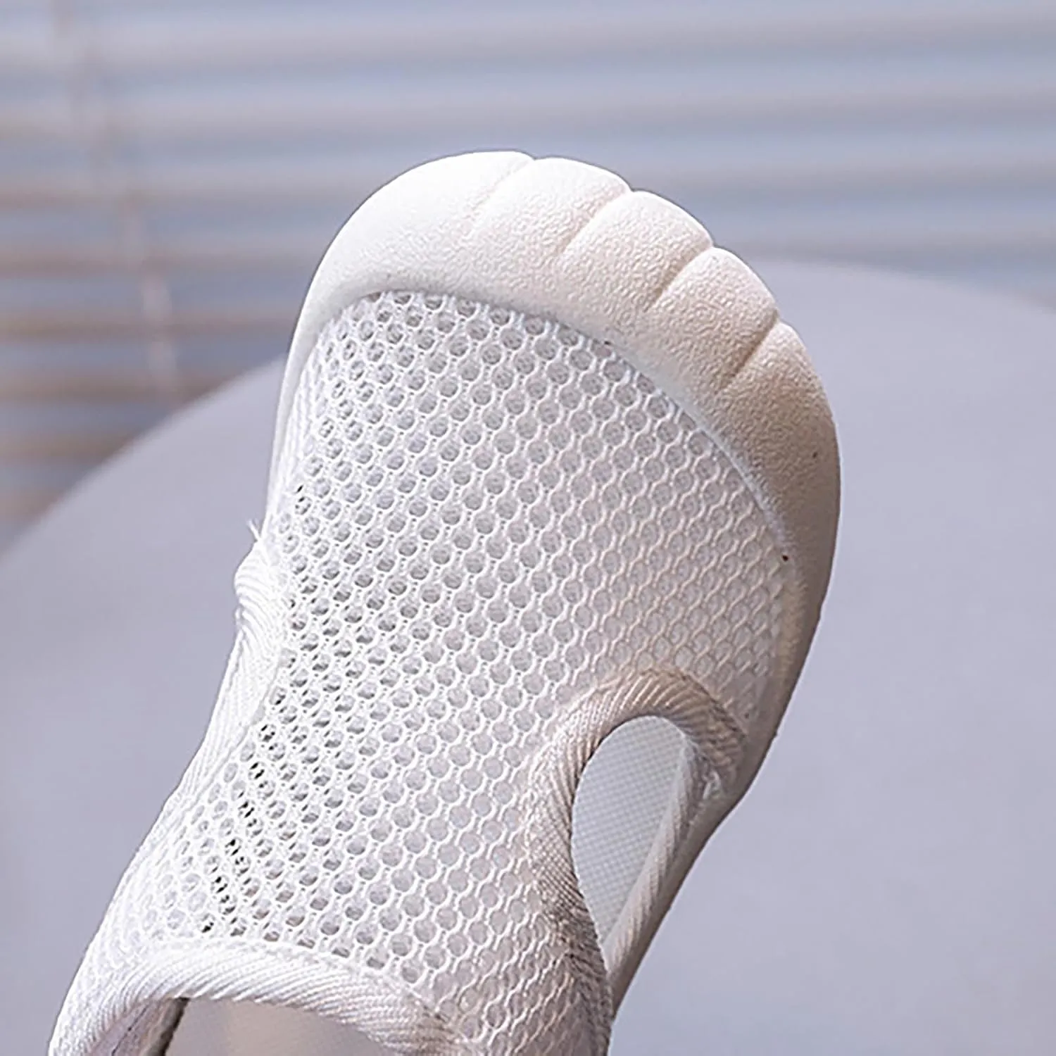 Summer New Hollowed Breathable Mesh Shoes Boys Baotou Anti Kick Sandals Girls Solid Color Beach Toddler Leather Sandals