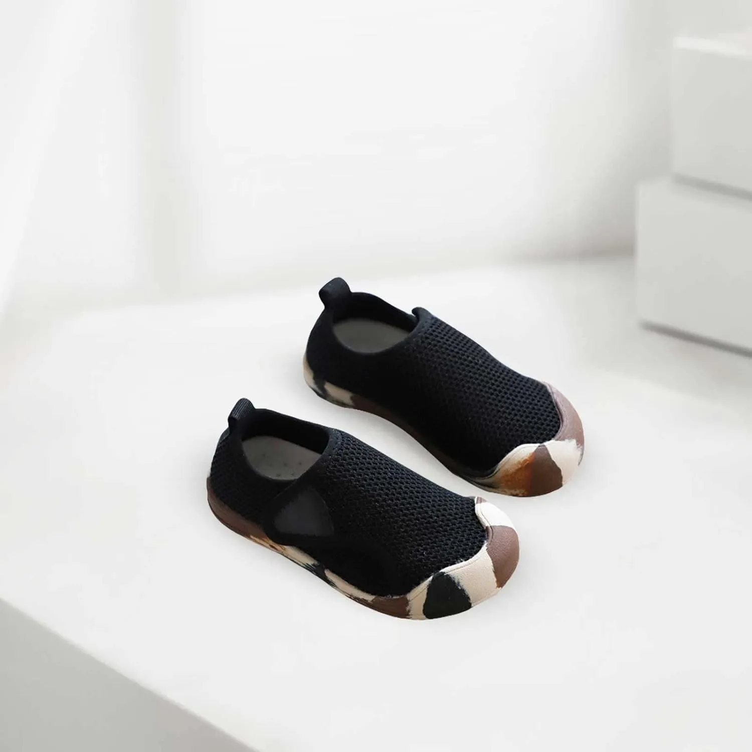 Toddler Baby Boy Girl Shoes Breathable Shoes Baotou Sneakers Mesh Baby Soft Sole Fashion Unisex Light up Shoes