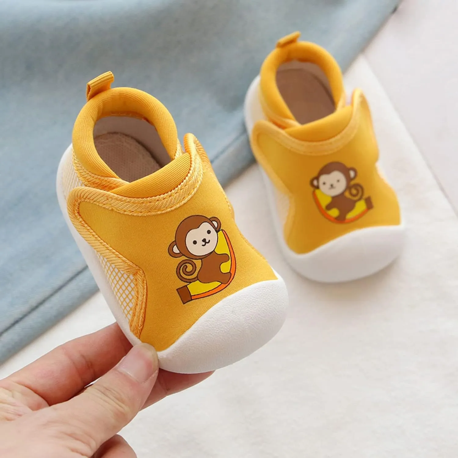 Toddler Boys Girls Walking Shoes, Non-Slip Soft Soles Unisex Baby Cute artoon Animals Slip On No Tie Shoes for Adults