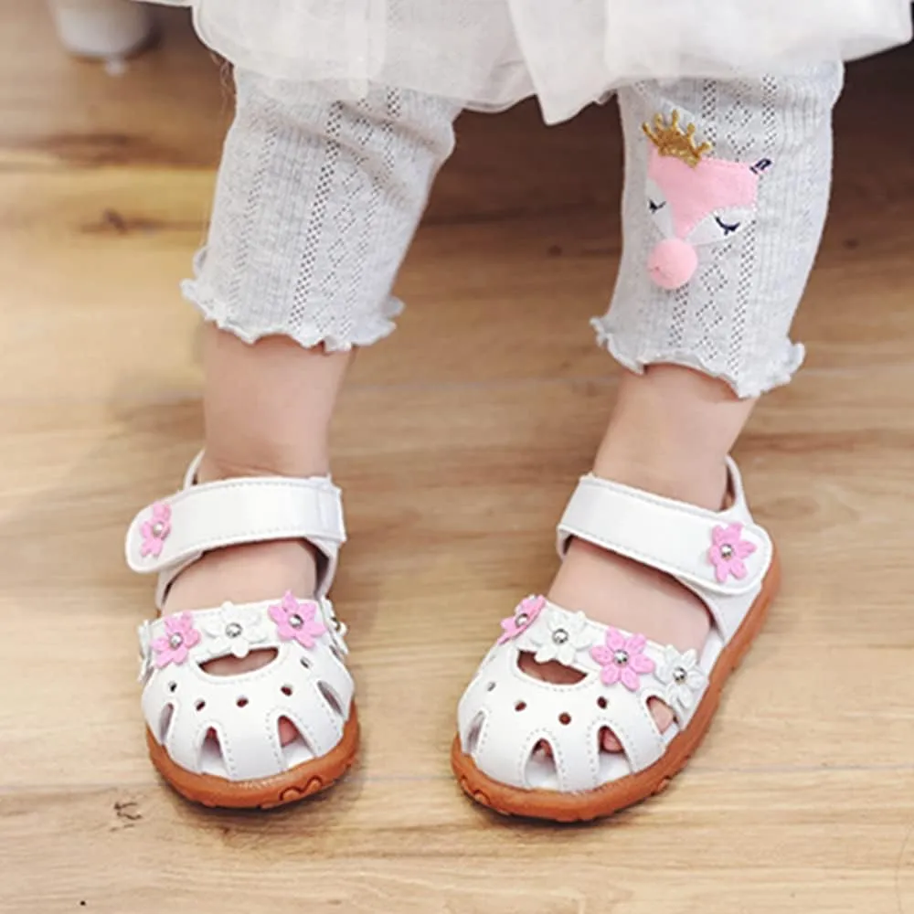 Toddler Little Girl's Summer Soft Closed-Toe Princess Flower Outdoor Casual Sandals for Kid Girl Lightweight Anti-Slip Leather Flats